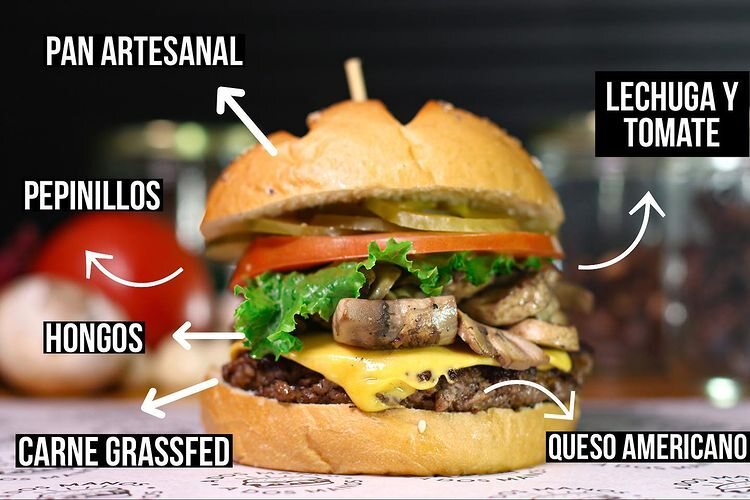 Hamburguesa de hongos salteados